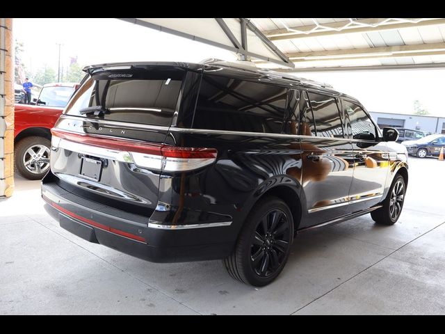 2022 Lincoln Navigator L Reserve