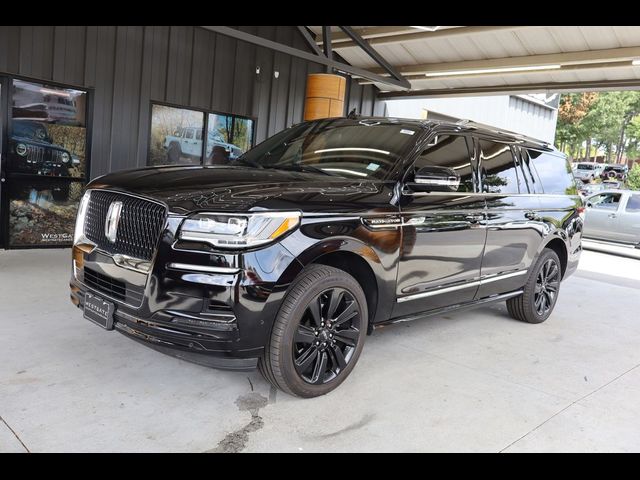 2022 Lincoln Navigator L Reserve