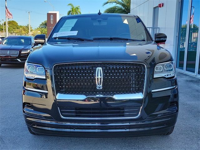 2022 Lincoln Navigator L Reserve