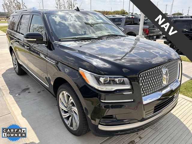 2022 Lincoln Navigator L Reserve