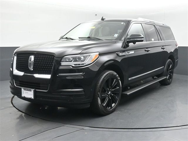 2022 Lincoln Navigator L Reserve