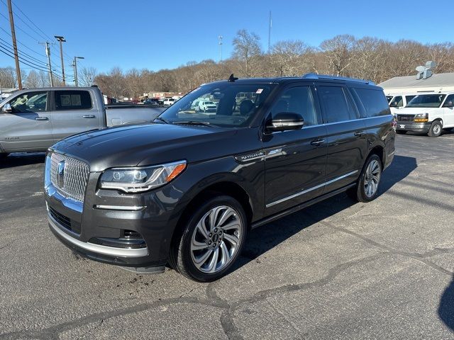 2022 Lincoln Navigator L Reserve