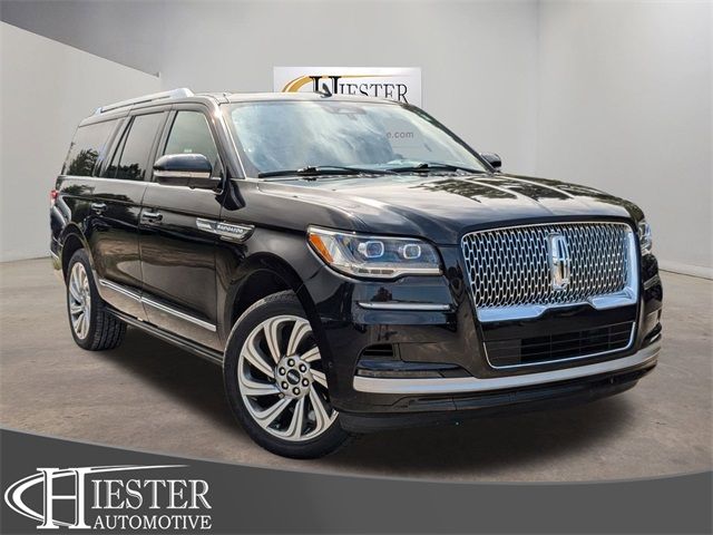 2022 Lincoln Navigator L Reserve