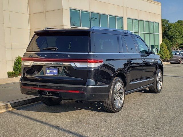 2022 Lincoln Navigator L Reserve