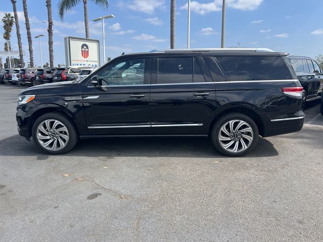 2022 Lincoln Navigator L Reserve