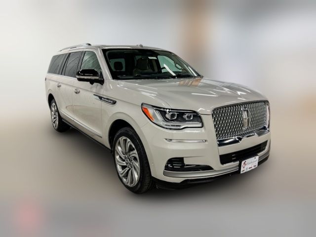 2022 Lincoln Navigator L Reserve