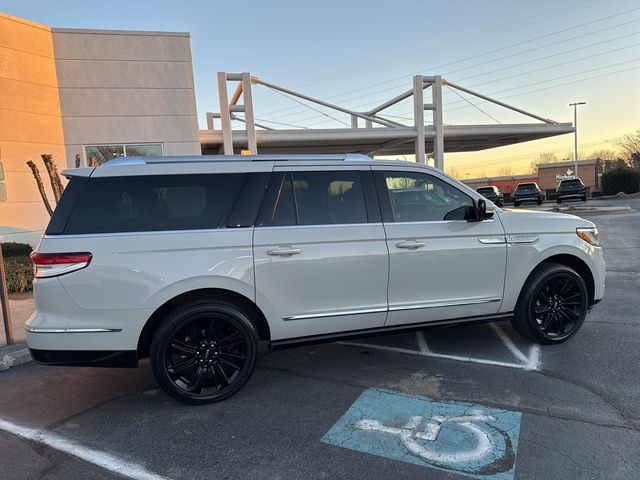 2022 Lincoln Navigator L Reserve