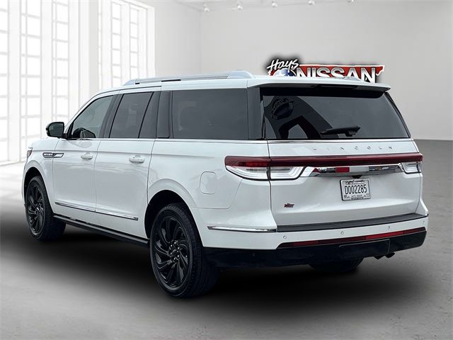 2022 Lincoln Navigator L Reserve