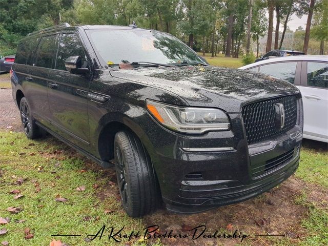 2022 Lincoln Navigator L Reserve