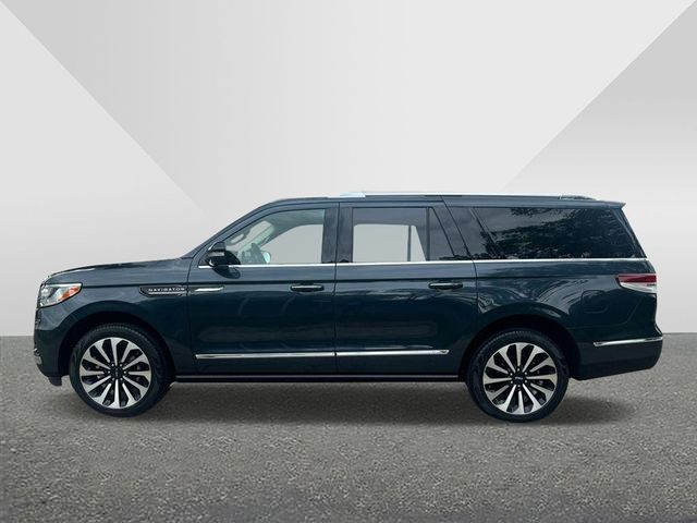 2022 Lincoln Navigator L Reserve