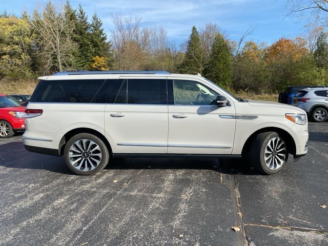 2022 Lincoln Navigator L Reserve