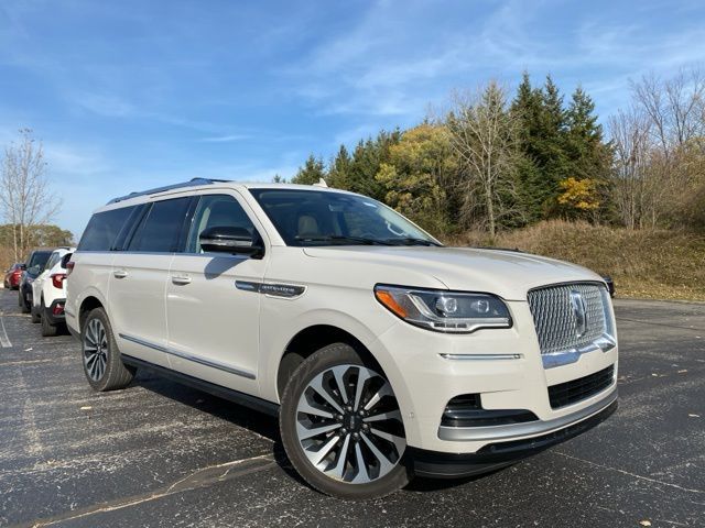 2022 Lincoln Navigator L Reserve