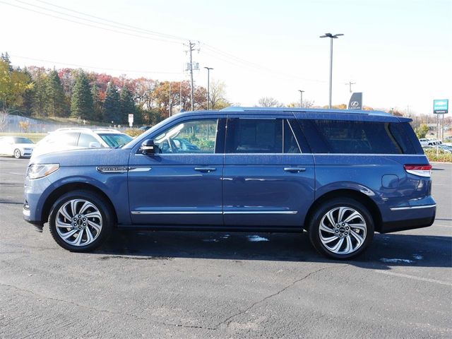 2022 Lincoln Navigator L Reserve