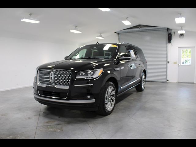 2022 Lincoln Navigator L Reserve