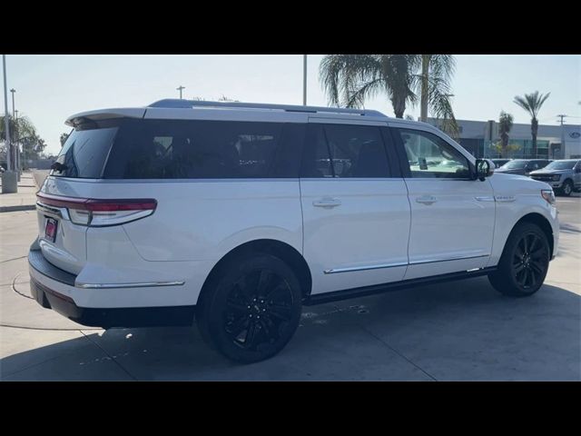 2022 Lincoln Navigator L Reserve