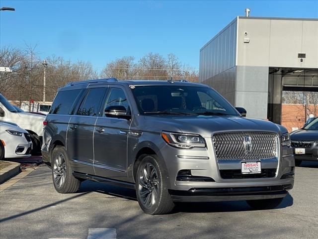 2022 Lincoln Navigator L Reserve