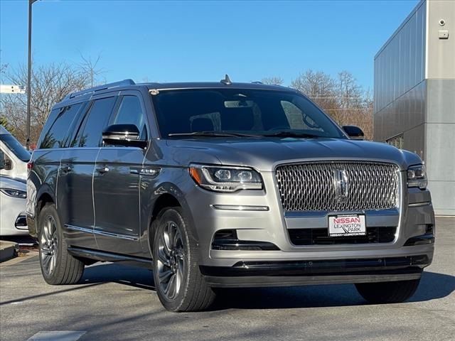 2022 Lincoln Navigator L Reserve