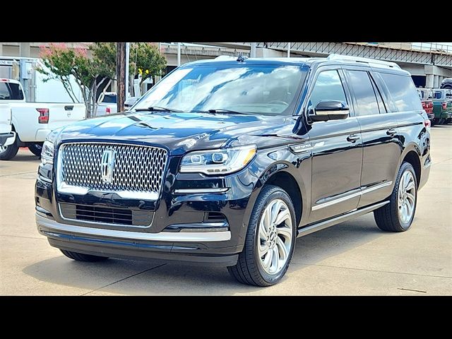 2022 Lincoln Navigator L Reserve