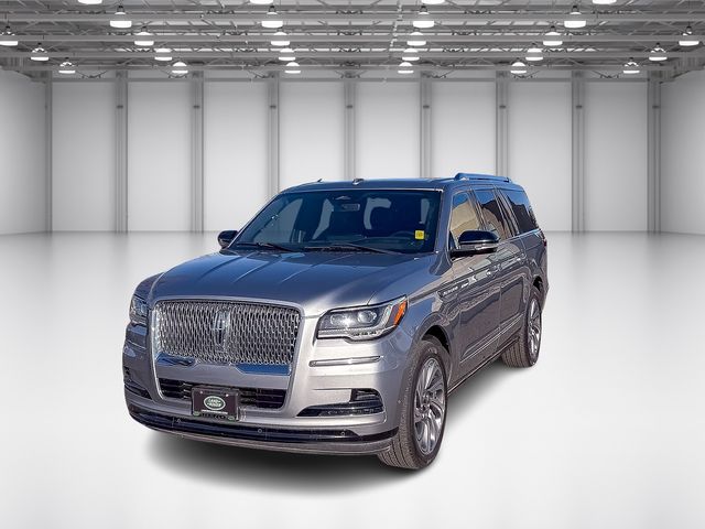 2022 Lincoln Navigator L Reserve