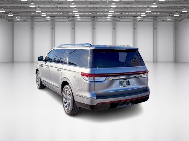 2022 Lincoln Navigator L Reserve