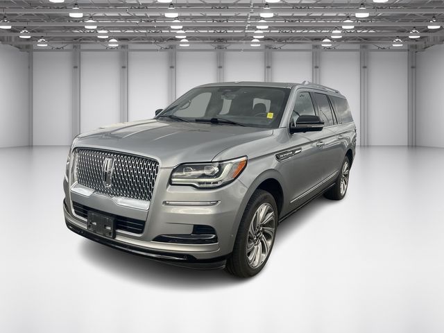 2022 Lincoln Navigator L Reserve