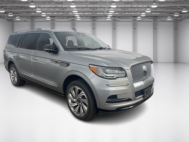 2022 Lincoln Navigator L Reserve