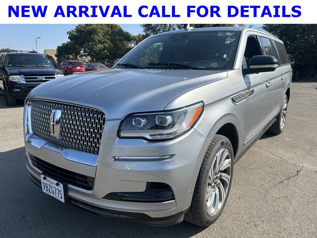 2022 Lincoln Navigator L Reserve