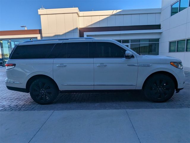 2022 Lincoln Navigator L Reserve