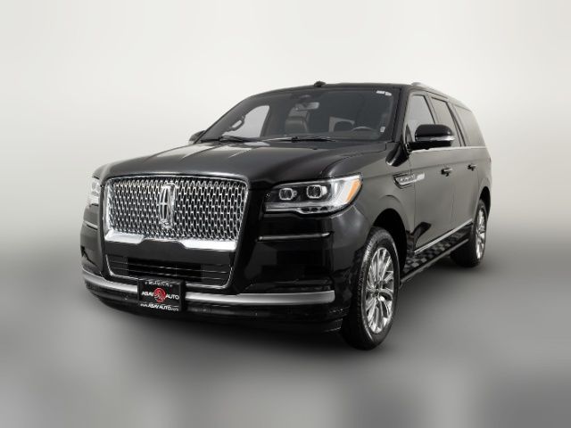 2022 Lincoln Navigator L Standard