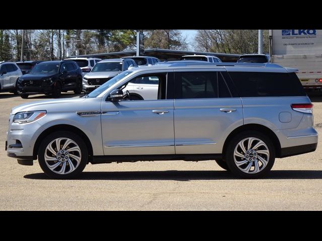 2022 Lincoln Navigator Reserve