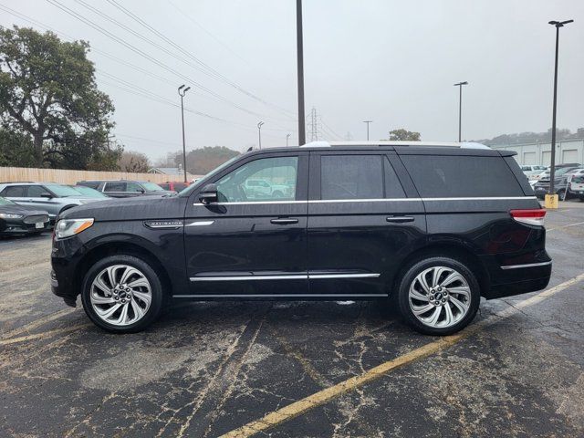 2022 Lincoln Navigator Reserve