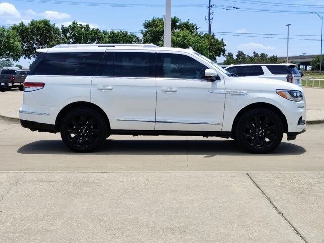 2022 Lincoln Navigator Reserve