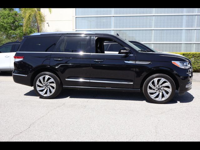 2022 Lincoln Navigator Reserve