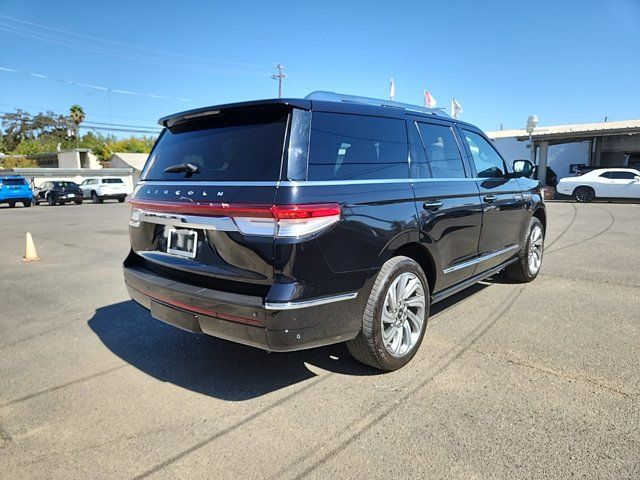 2022 Lincoln Navigator Reserve