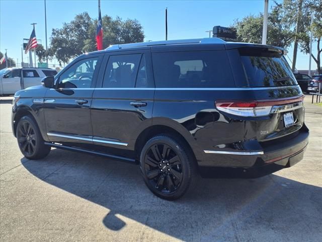 2022 Lincoln Navigator Reserve