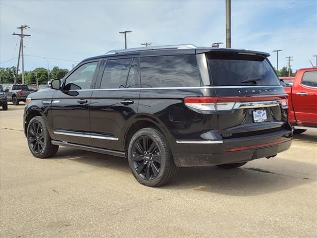 2022 Lincoln Navigator Reserve