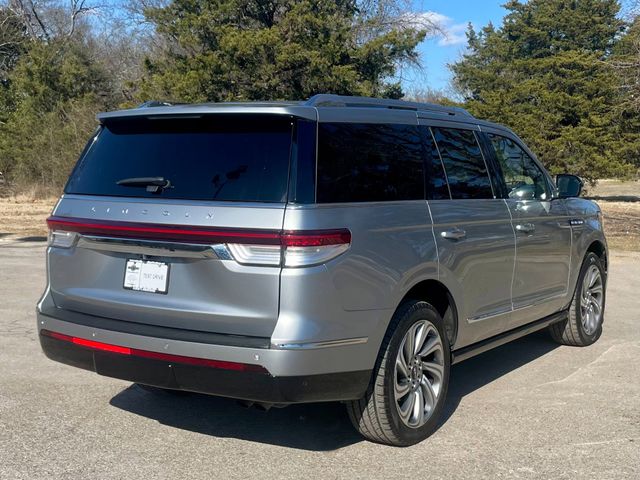 2022 Lincoln Navigator Reserve