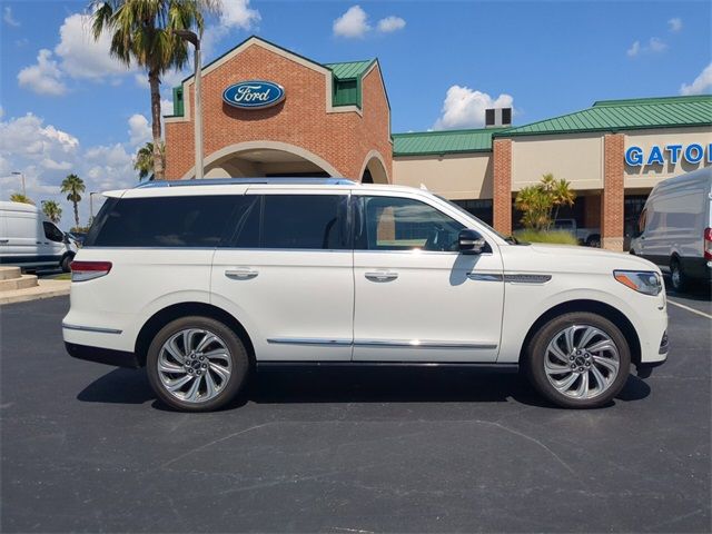 2022 Lincoln Navigator Reserve