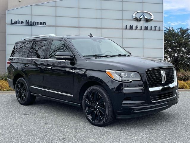 2022 Lincoln Navigator Reserve