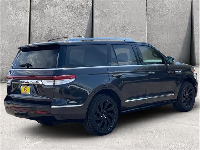 2022 Lincoln Navigator Reserve