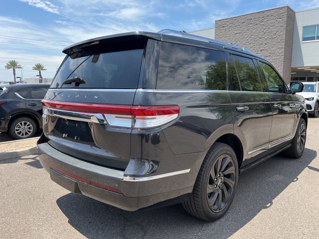 2022 Lincoln Navigator Reserve