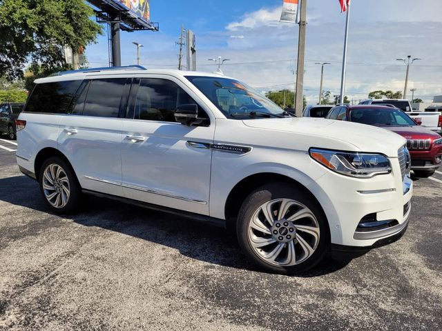 2022 Lincoln Navigator Reserve