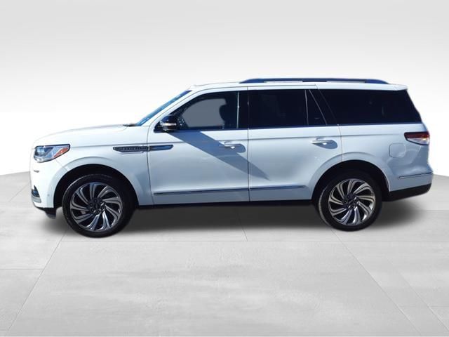 2022 Lincoln Navigator Reserve