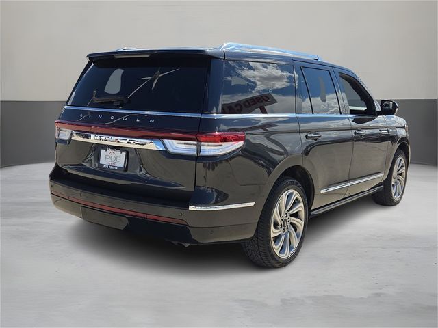 2022 Lincoln Navigator Reserve