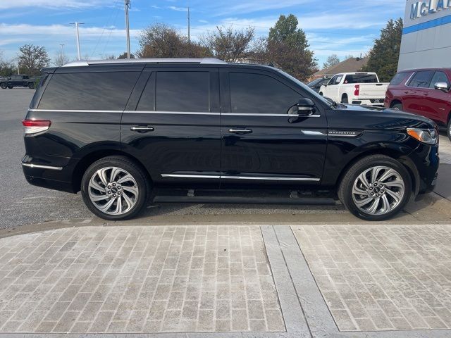 2022 Lincoln Navigator Reserve