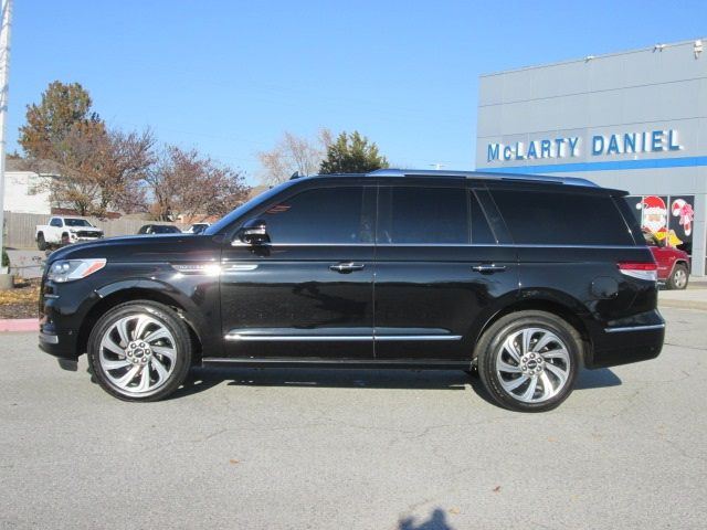 2022 Lincoln Navigator Reserve