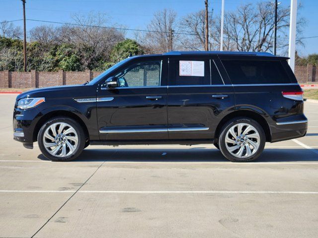 2022 Lincoln Navigator Reserve