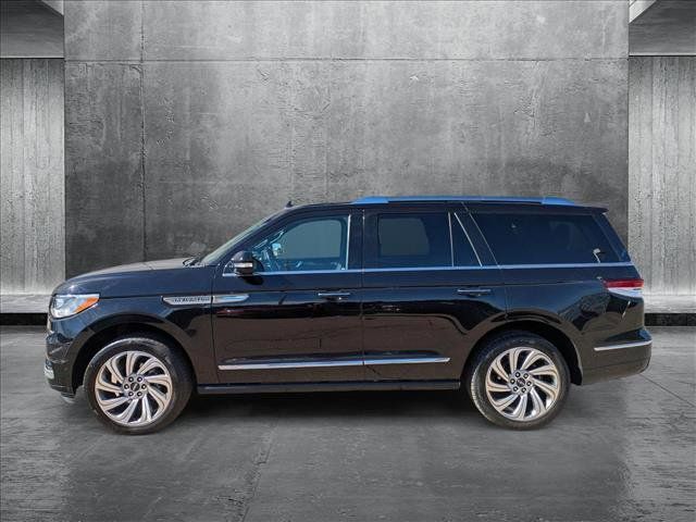 2022 Lincoln Navigator Reserve