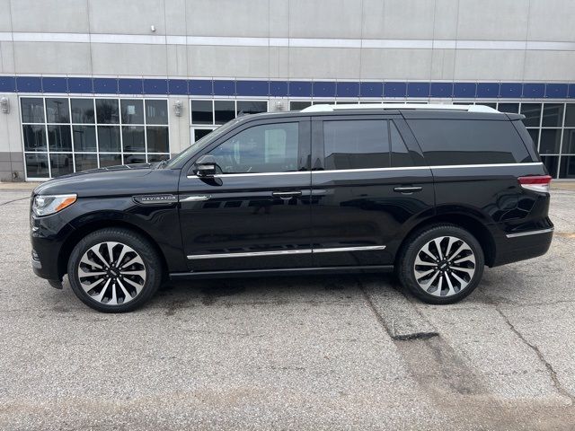 2022 Lincoln Navigator Reserve