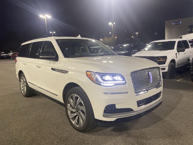 2022 Lincoln Navigator Reserve